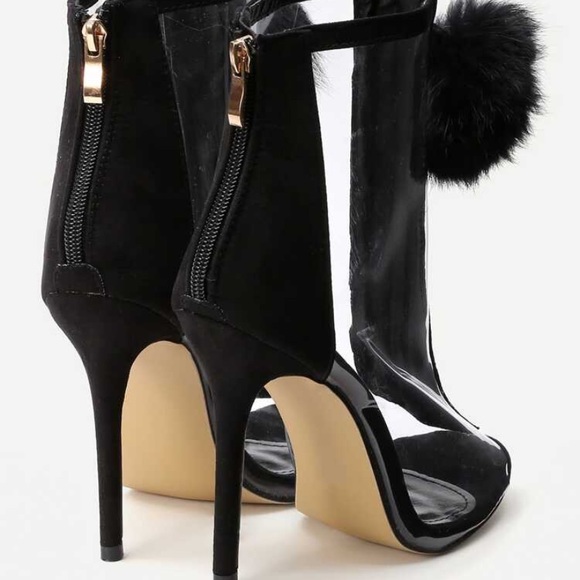 NWT Front Zipper Pom Pom Stilettos - Picture 3 of 4